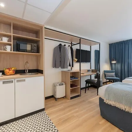 ホテル Tulip Residences 3*