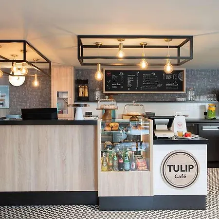 Hotel Tulip Residences 3*